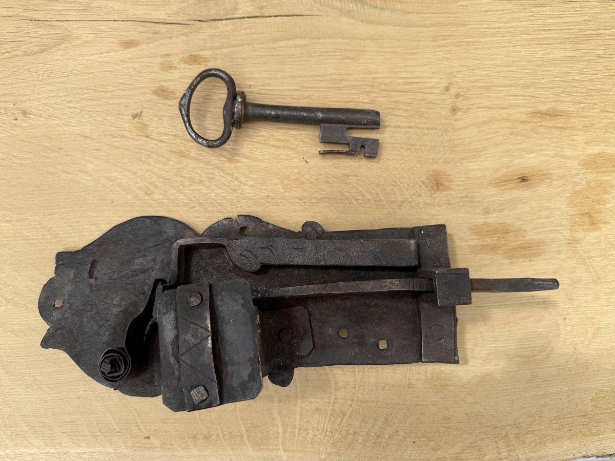 Cadenas: Antikes Schloss mit Schlüssel – D'occasion à Wettingen par Goerps