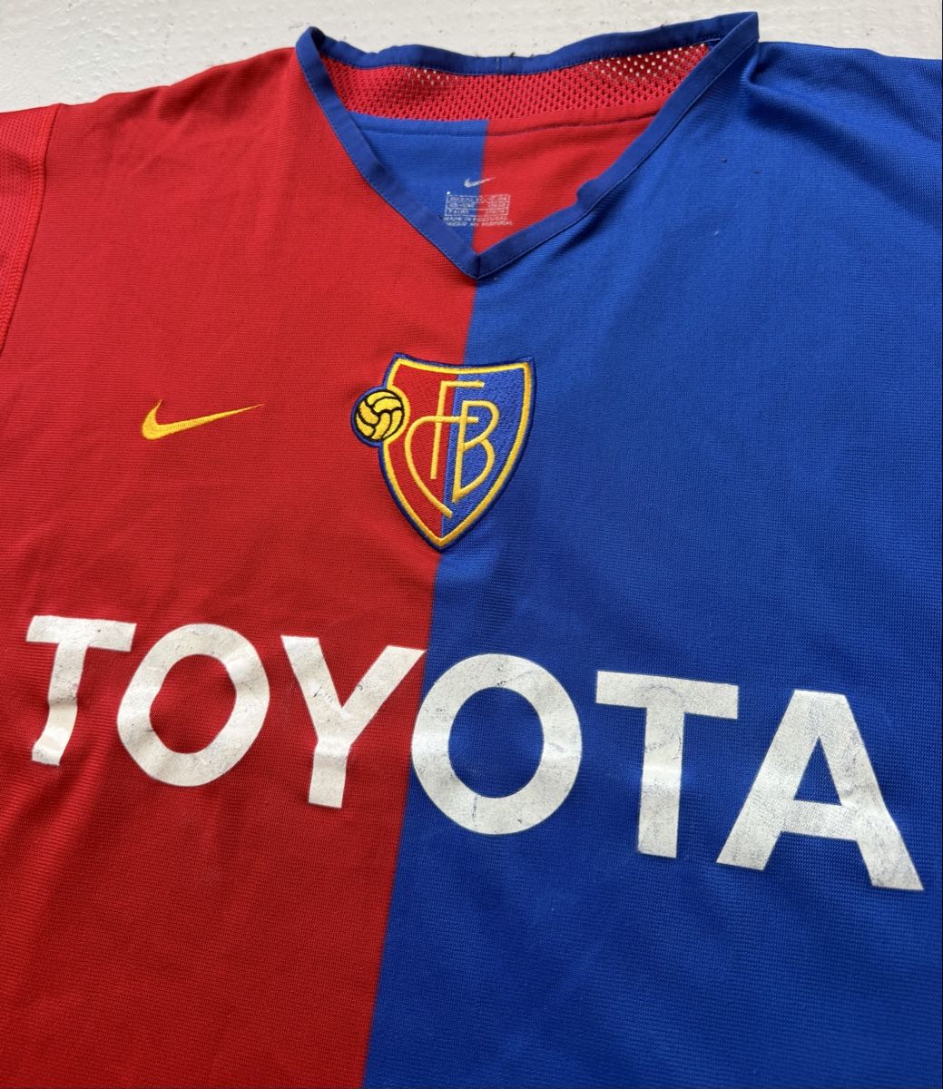 Nike Leibchen & Hosen: Fc Basel Nike Trikot 2002-03 Heim – Gebraucht aus Füllinsdorf von hae_gt9l 2