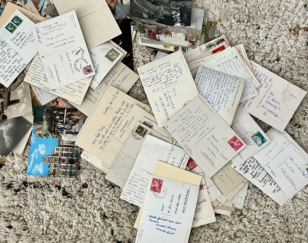 Cartoline postali: 120 Vintage Postkarten Sammlung mit Wandhalter Kartenständer – Usato da Hunzenschwil venduto da Madachica 3