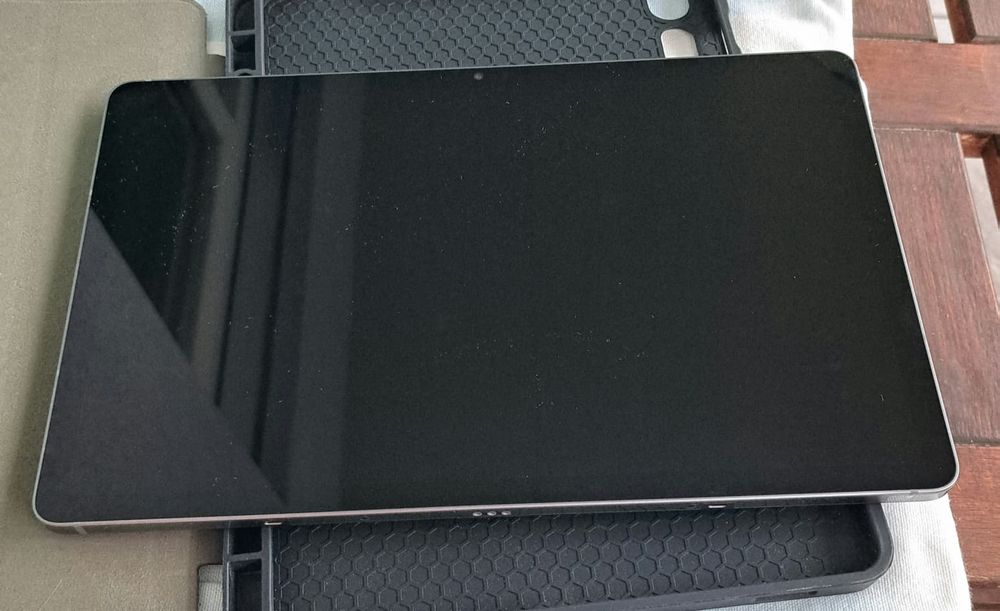 Samsung Galaxy Tab S9 FE tablet con S-Pen e custodia protett (Neu ...