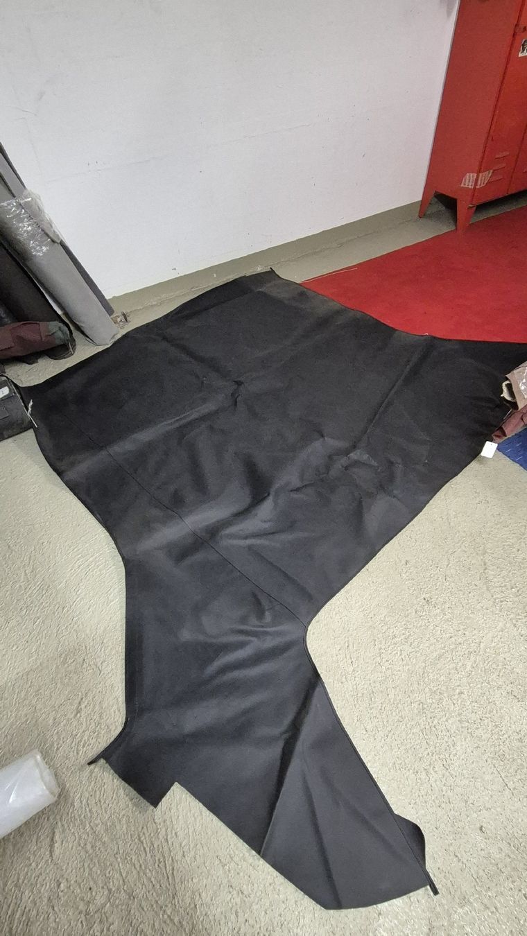 Chrysler Tutti pezzi di ricambio auto: Cabrioverdeck Chrysler schwarz  neuwertig – Nuovo (secondo la descrizione) da Hettlingen venduto da Nadl05 1