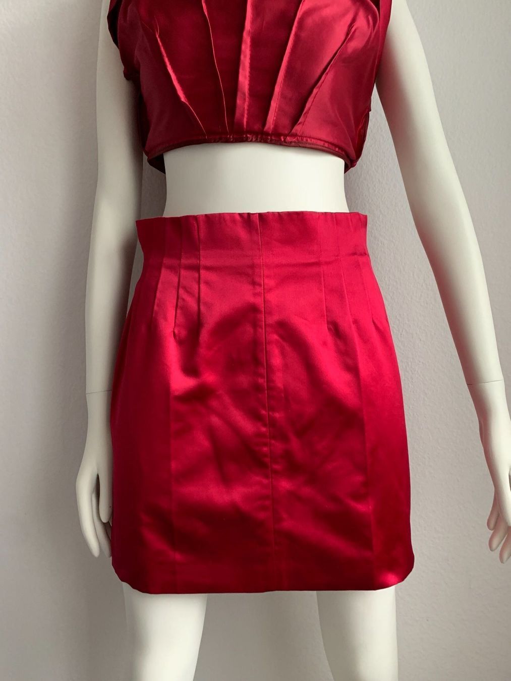 Prada Completi & Tailleur: Prada Bluse und Jupe – Nuovo (secondo la descrizione) da Winterthur venduto da 19.19 7
