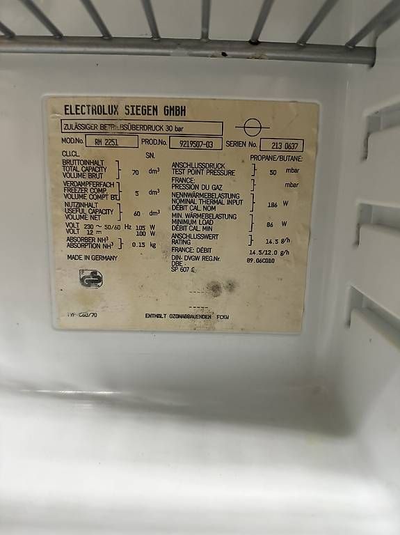 Réfrigérateurs: Absorber Kühlschrank Electrolux, Tabbert Wohnwagen – D'occasion à Sirnach par Alfetta18 2