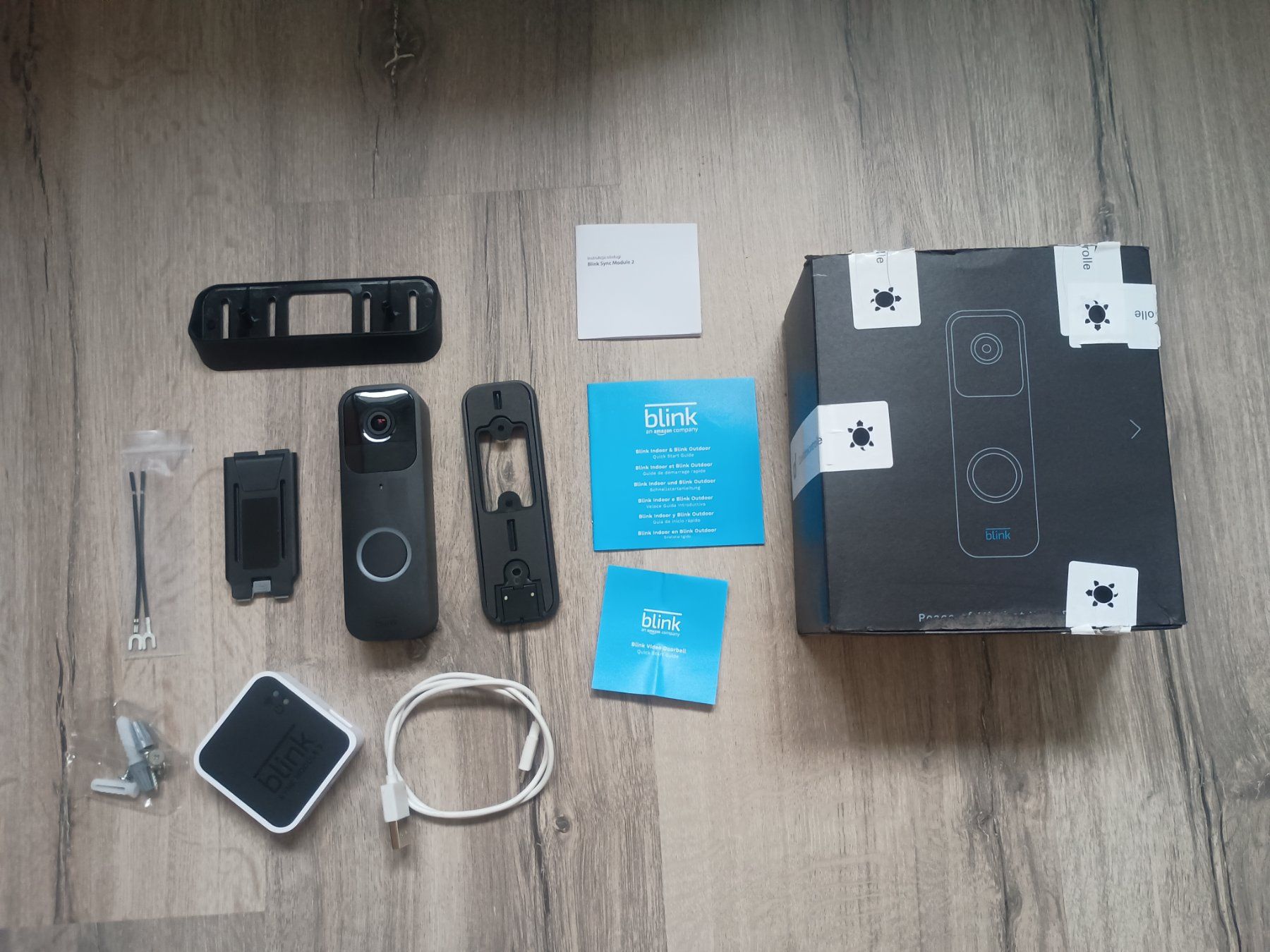 Videocamere: Blink Video Doorbell Set (mit Sync Module 2) – Difettoso da Bioggio venduto da natan81