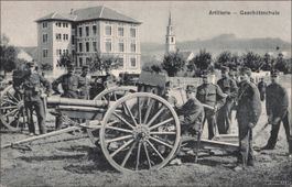 Militär // 1910 Artillerie Geschützschule Soldaten