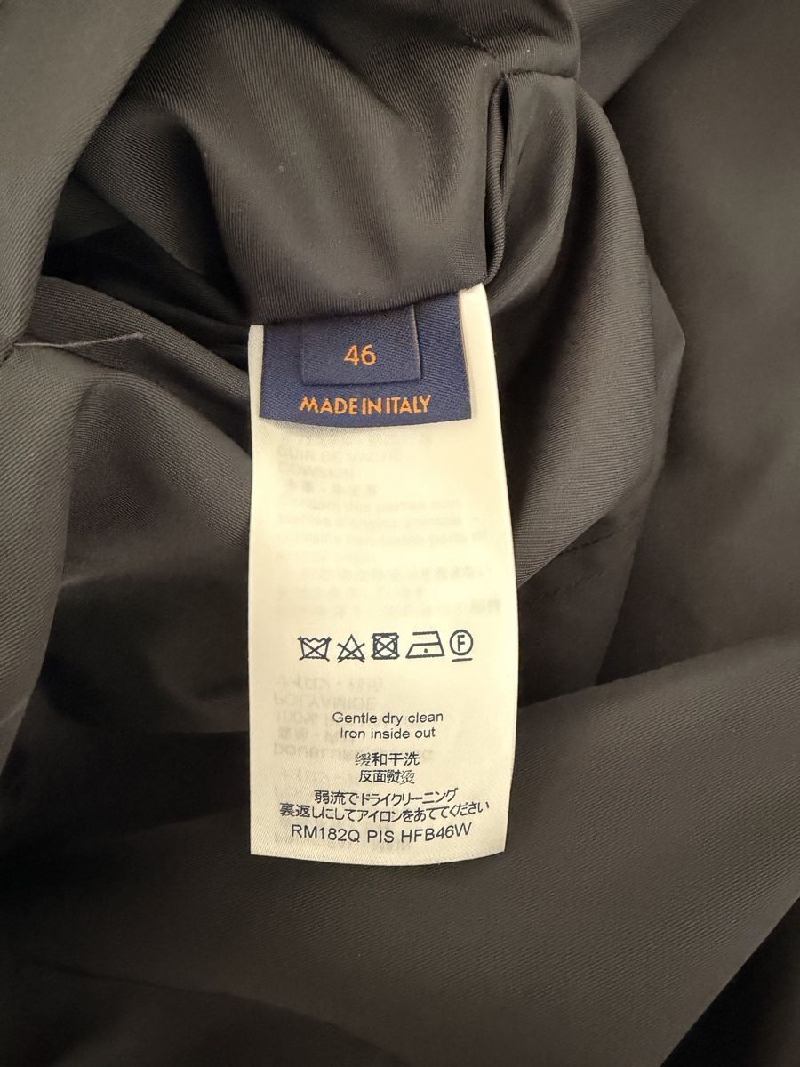 Louis Vuitton Vestes: Louis Vuitton Jacke – D'occasion à Pfäffikon SZ par NicMarKom 8