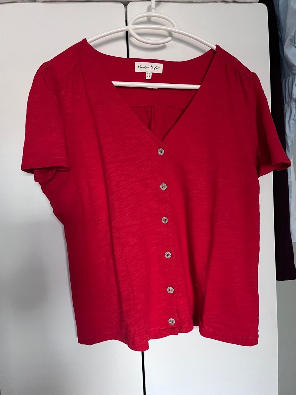 T-shirt: Phase Eight Shirt / Bluse rot, Gr. M – Usato da Basel venduto da CocoBasel