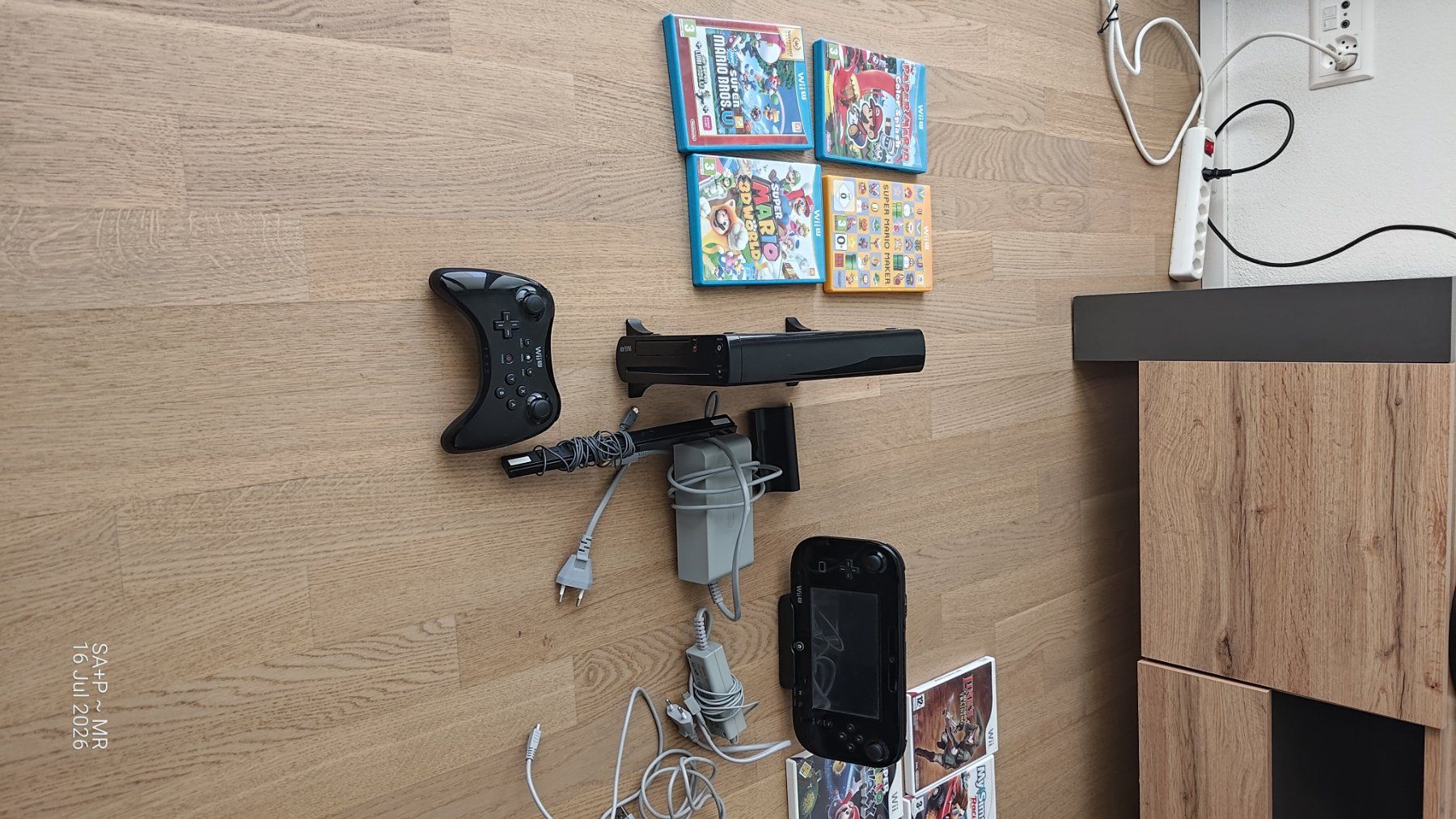 Nintendo Console: Nintendo Mega-Bundle: Wii U, Wii, 3x 3DS & Top-Spiele – Usato da Rafz venduto da M_ripp 1