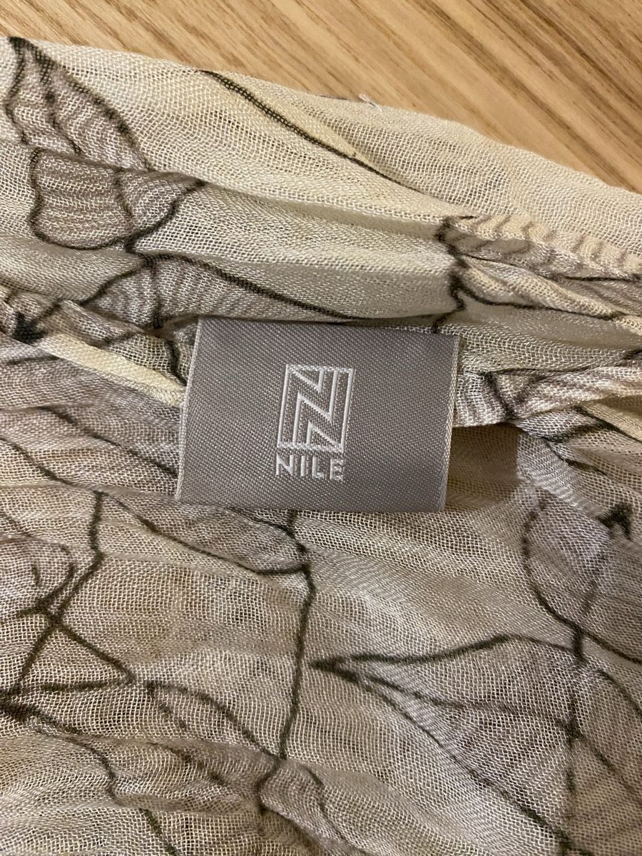 Nile Foulard & Sciarpe: Schal von Nile – Usato da Bern venduto da Emaxxx 3