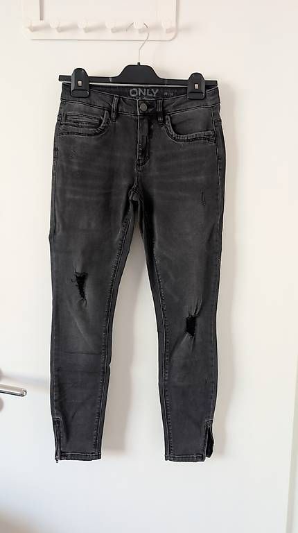 Jeans: Only Skinny Jeans 28/32 – Gebraucht aus Erschwil von andora00 1