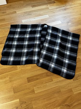 Cape / Poncho kariert Schwarz Weiss – Grösse M