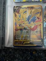 Goldene Pokemonkarte Zacian V (Sehr guter Zustand!!)