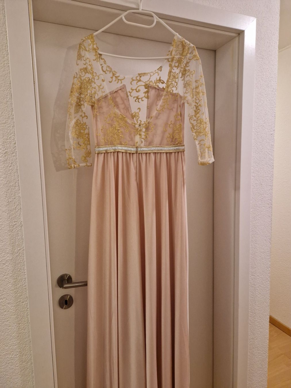 Lotti di vestiti: Cocktailkleid – Usato da Kefikon TG venduto da Livline 4