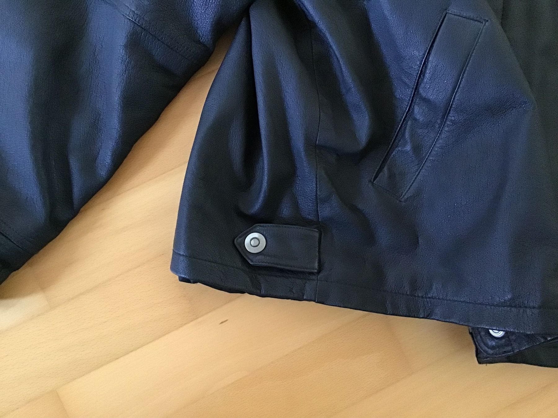 Giacche: Herrenlederjacke Gr. 58 – Usato da Niederuzwil venduto da Mala 7