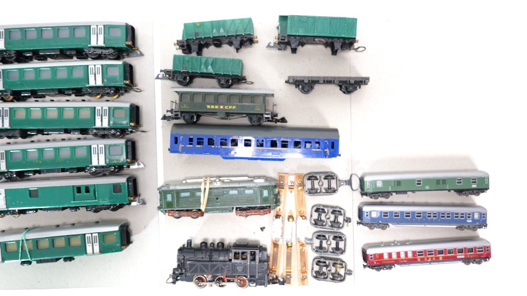 Wesa Modellini di ferrovie: e69 Wesa Konvolut Rollmaterial Bastelset | Bastelware – Usato da Thun venduto da evinka_gmbh 6