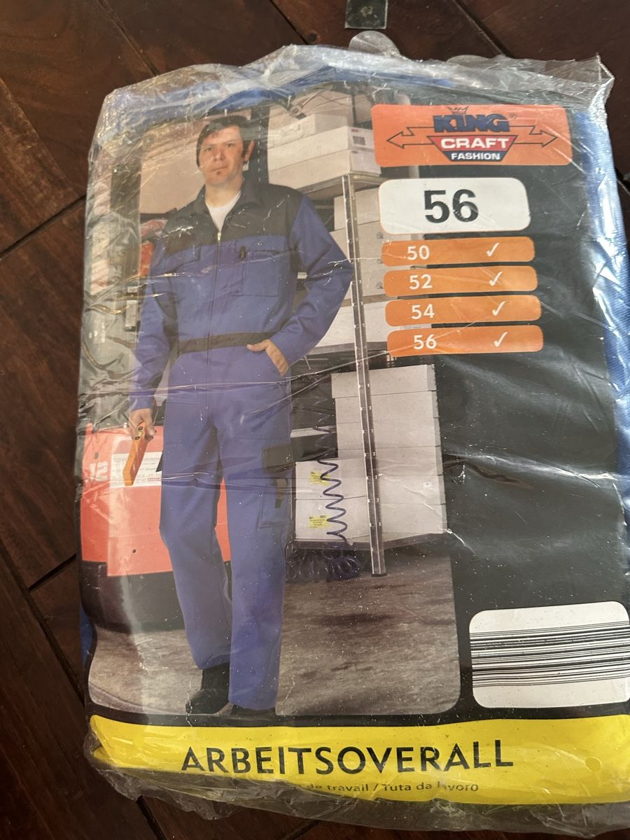 Kleiderpakete: Arbeits Overall 56 plus Socken  – Neu (gemäss Beschreibung) aus Bern von womiman 1