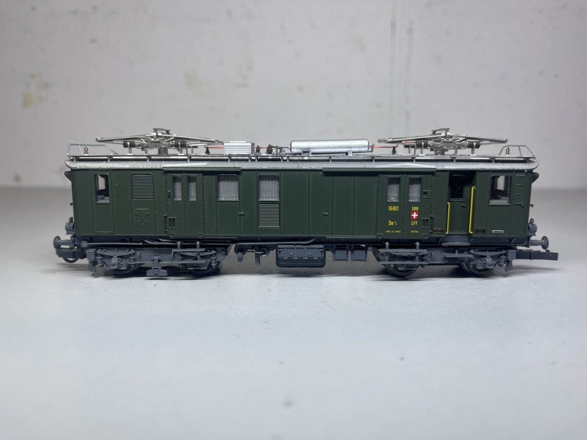 Roco Modelleisenbahnen: Roco De 4/4 analog AC de SBB – Gebraucht aus Adlikon von Tonda01