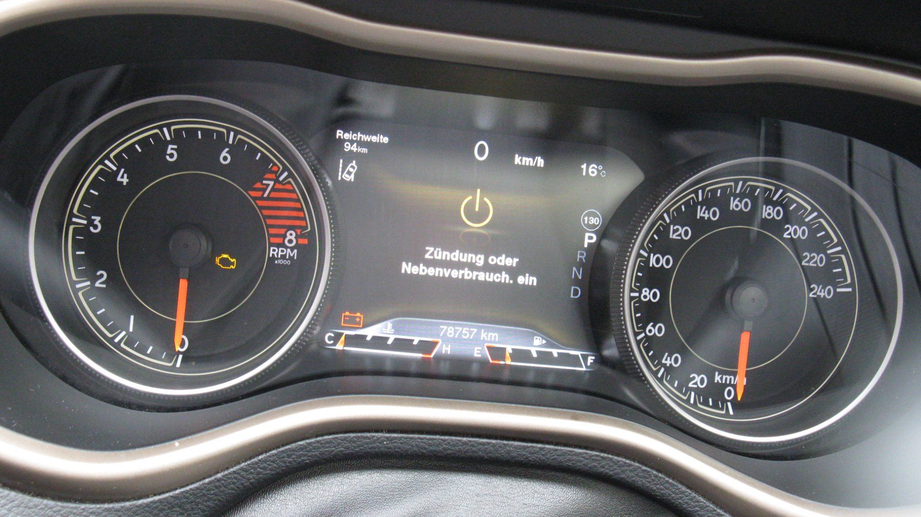 Jeep Automobili: JEEP Cherokee 3.2 Benzin Night Engle – Usato da Wangen b. Olten venduto da Broesmeli1 6