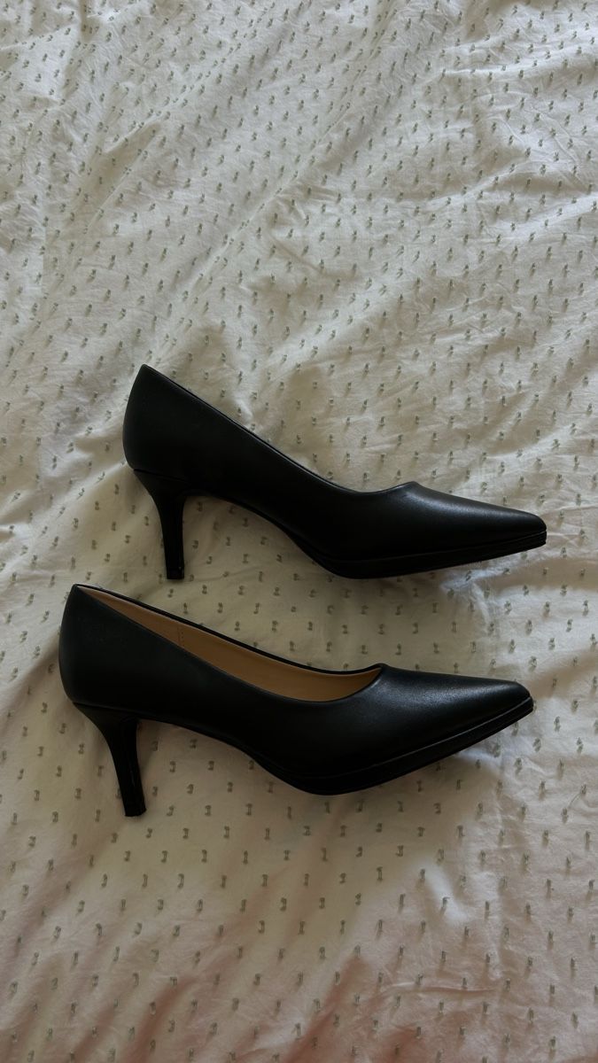 Anna Field Damenschuhe: Schwarzer Pump – Neu (gemäss Beschreibung) aus Allschwil von sop_yc5h