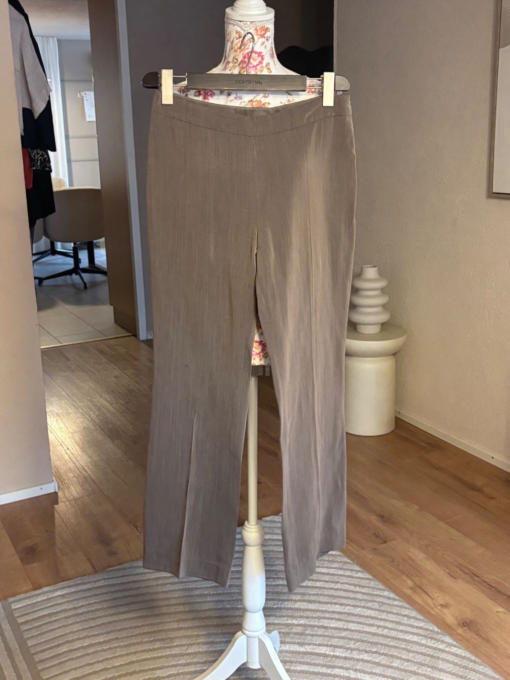 Akris Pantaloni: Akris Hose Lanawolle – Usato da St. Margrethen SG venduto da dijanaO 4