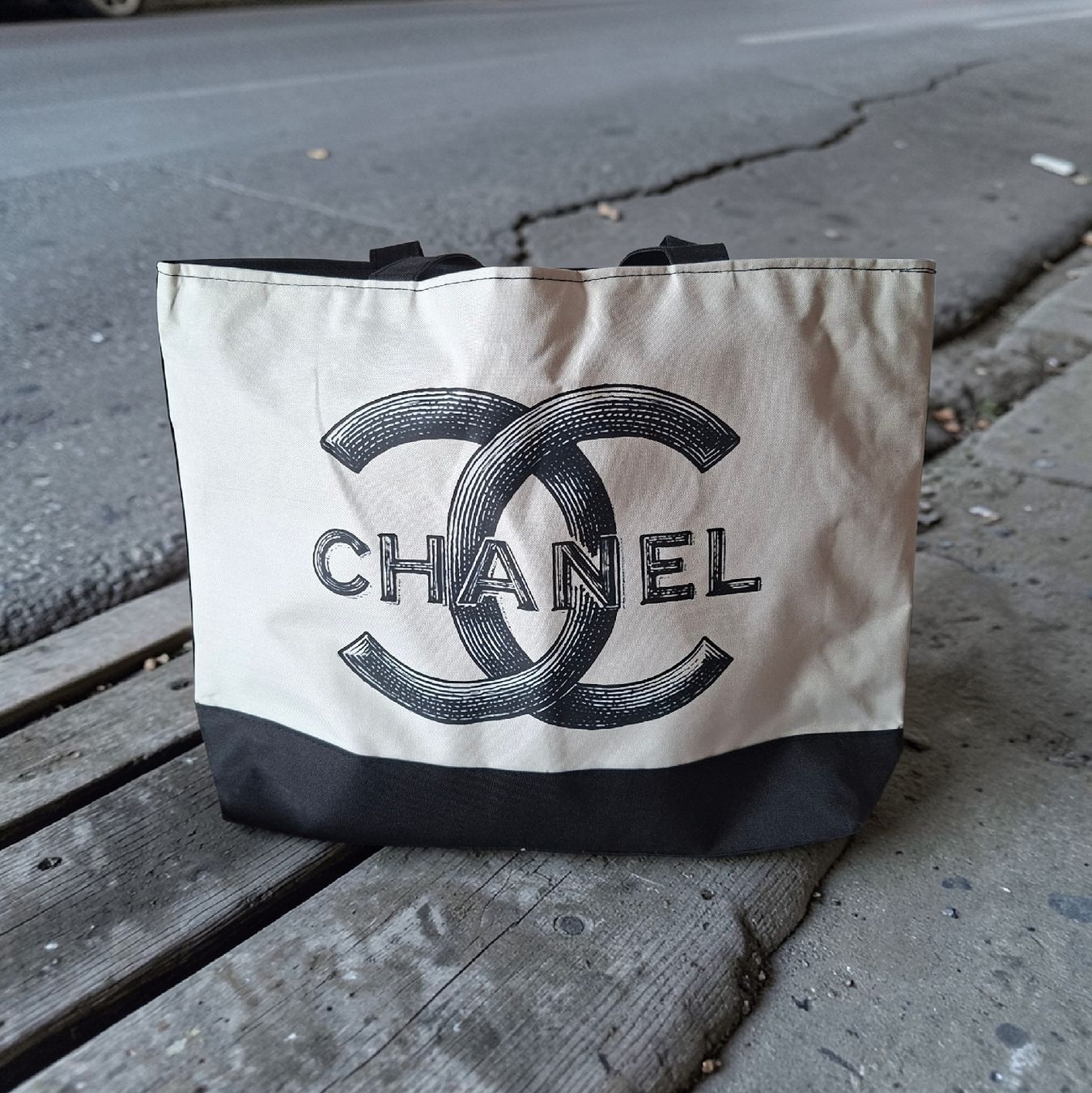 Chanel Borse da donna: grand cabas de plage chanel – Nuovo (secondo la descrizione) da Chardonne venduto da hel_h5k2