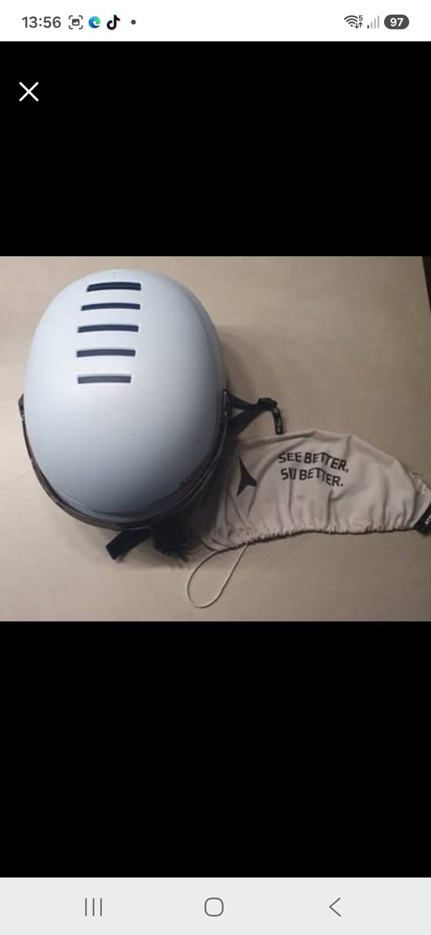 Caschi: kinder Skihelm – Usato da Steinhausen venduto da noemi22 3