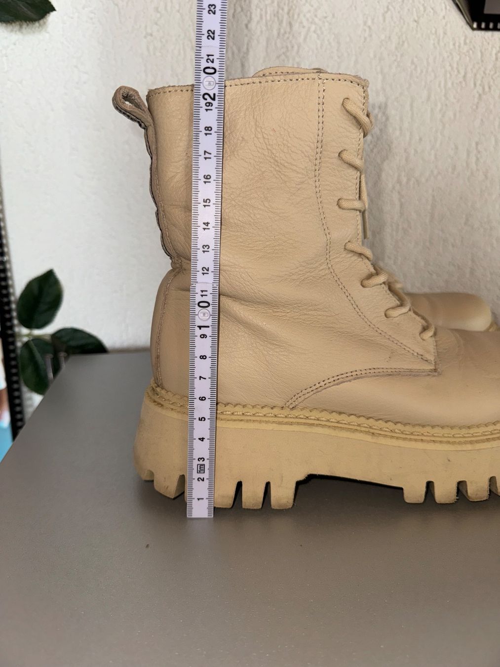 Scarpe da donna: Bronx Stiefeletten Gr. 37 – Usato da Grosswangen venduto da shoes.bags.and.co 5