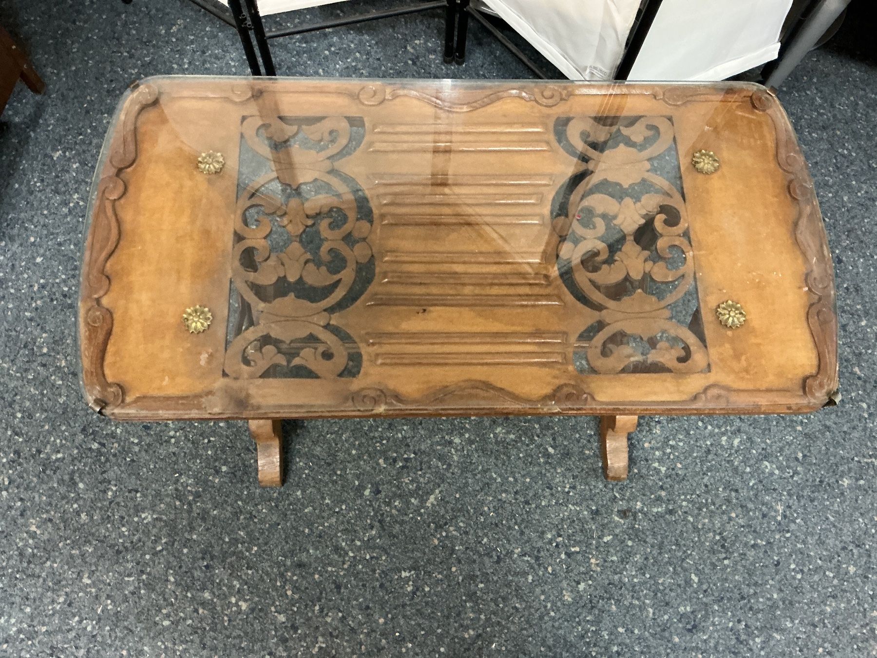 Tavoli: Kleiner Salontisch im Jugendstil – Usato da Bern venduto da vielerart 1