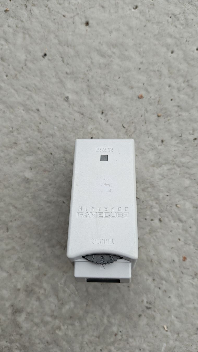 Nintendo Unità & Adattatore: Nintendo Wavebird Receiver für GameCube – Usato da Montagnola venduto da mattbert86
