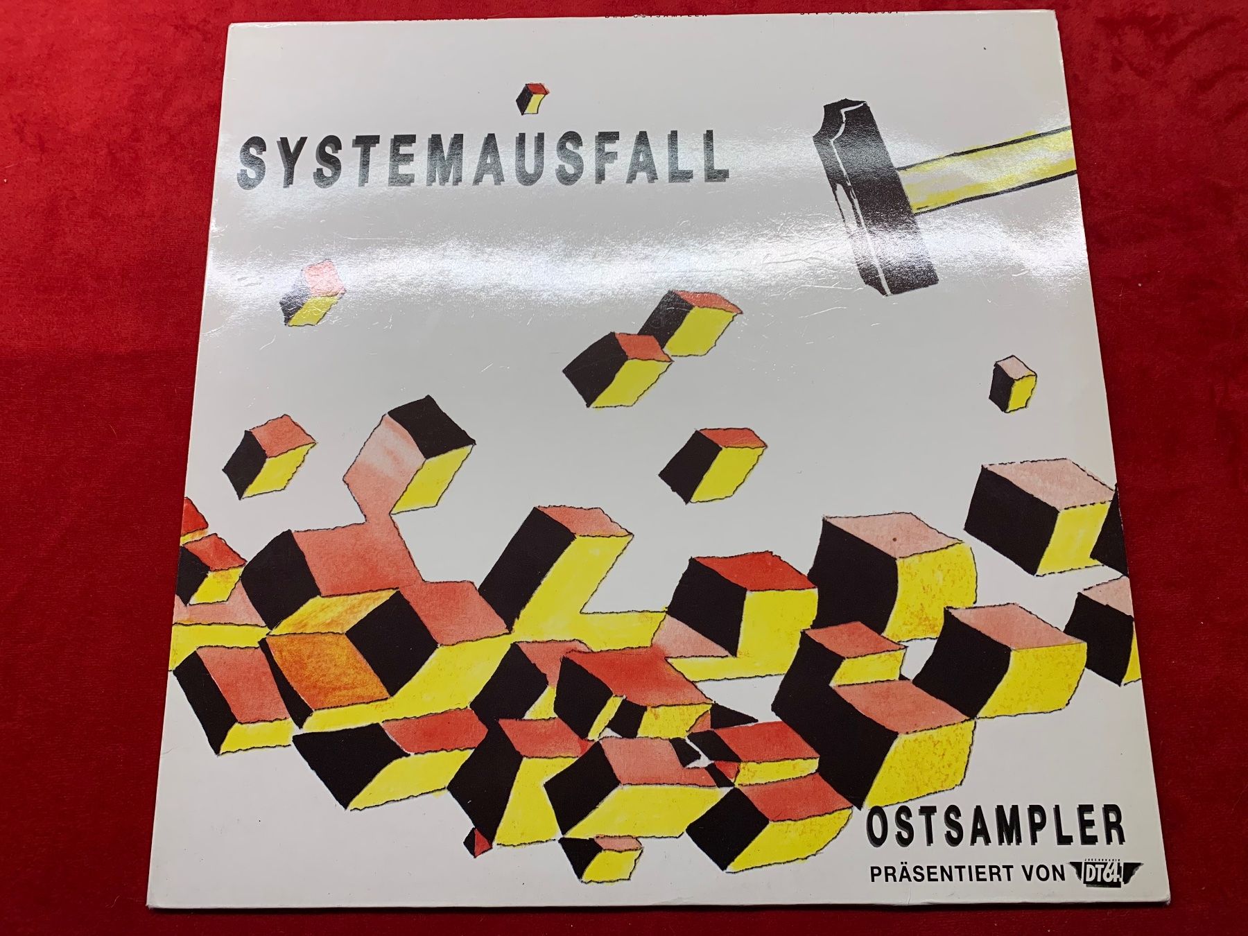 Dischi in vinile: Systemausfall Ostsampler Vinyl – Usato da Regensdorf venduto da Spyke55
