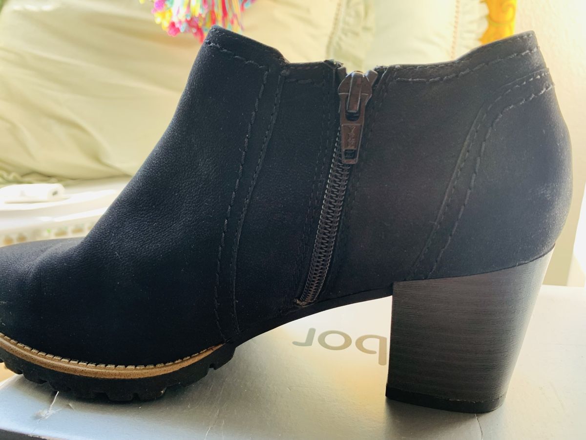 Scarpe da donna: Stiefeletten schwarz Velours Grösse 39 – Nuovo (secondo la descrizione) da Zürich venduto da bli_fh92 2