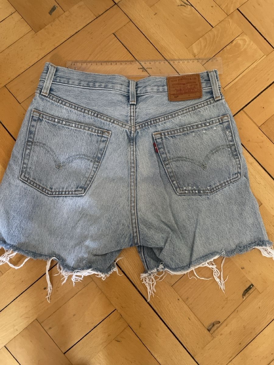 Levi's Jeans: Jeans Shorts von Levi‘s – Usato da Zürich venduto da joa_7xds 1