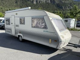 Cristal Wohnwagen ab MFK mit Vorzelt
