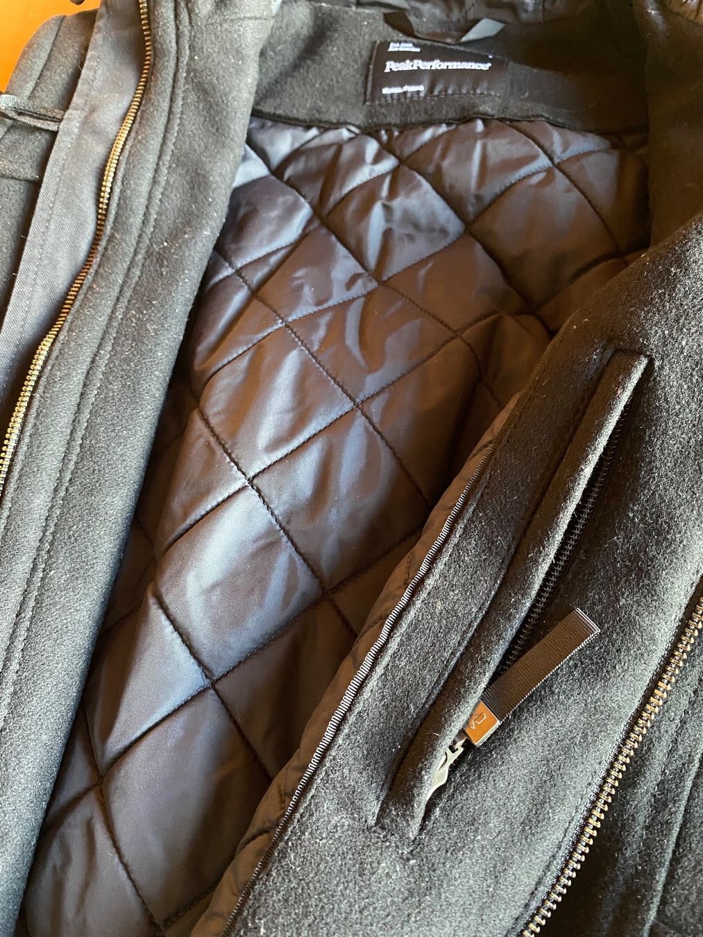 Peak Performance Mäntel: PeakPerformance Damen Wintermantel schwarz Gr. S – Gebraucht aus Grächen von Walterli_88 3