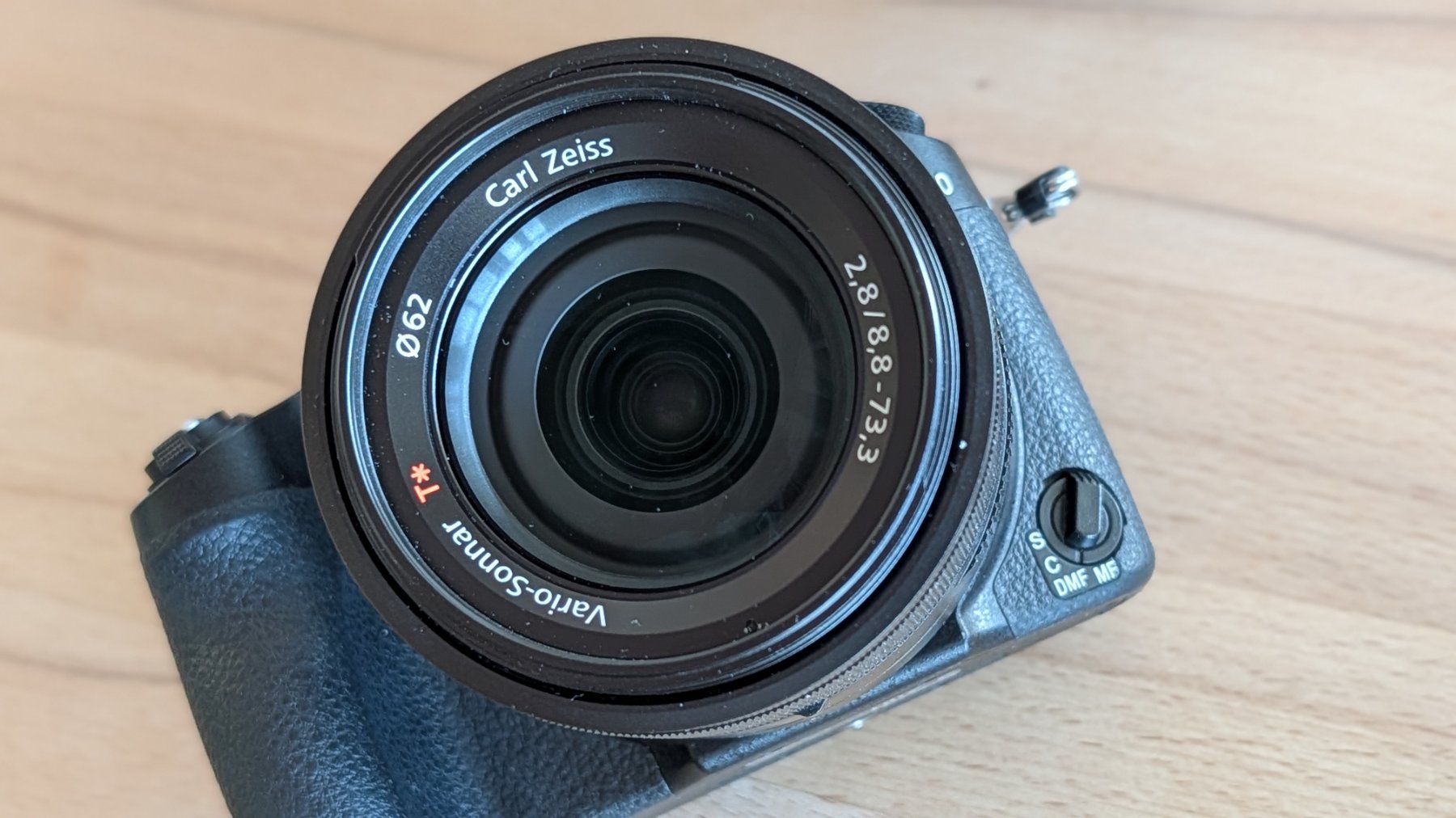 Sony Kamera: SONY DSC-RX10 – Gebraucht aus Menzingen von S.F.T 1