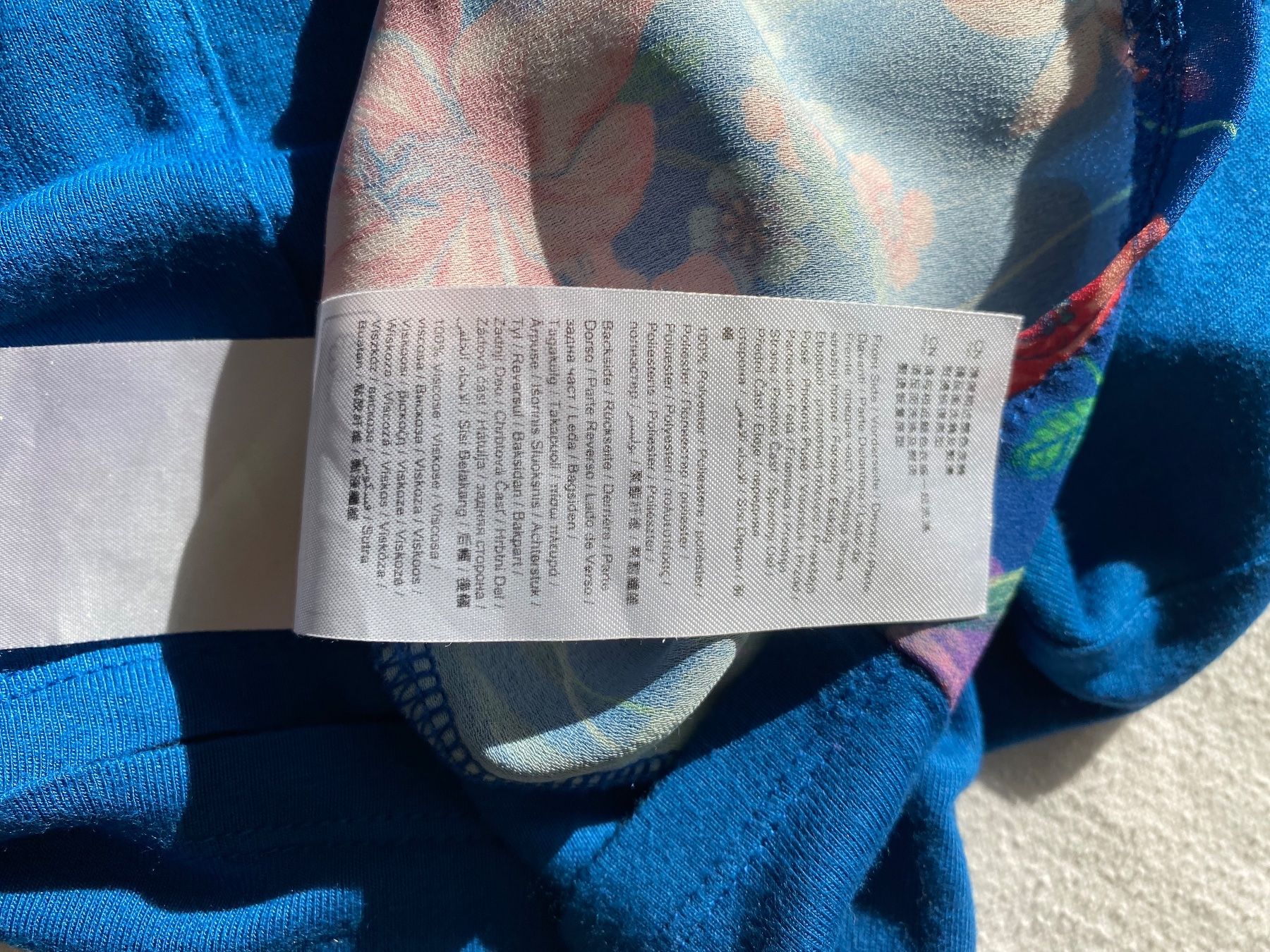 Esprit Camicette: Esprit Sommerbluse Gr. XS/S blau mit Blumenmuster – Usato da Stadel b. Niederglatt venduto da sandart 3