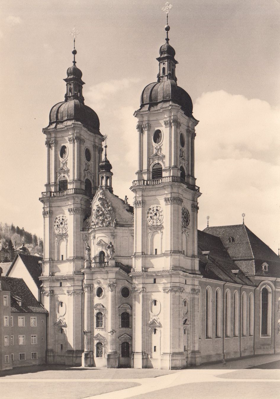 Cartoline postali: St. Gallen Kathedrale 1965 – Usato da Bürglen TG venduto da StampGraf