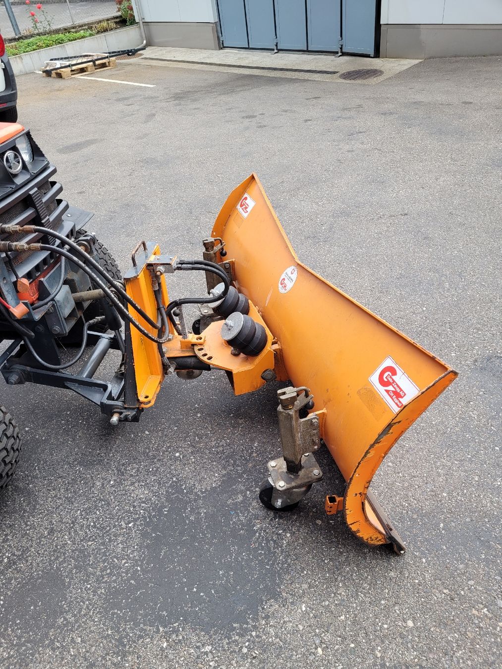 Kubota Traktoren: Kubota Traktor B 2410 – Gebraucht aus zäziwil von Ruhe5 4