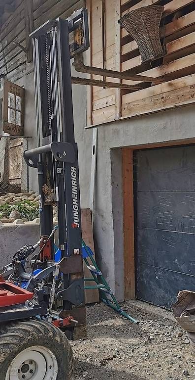 Carrelli elevatori e a forche: Mâts d'élévateur Aebi, Reform – Usato da Im Fang venduto da Avanthay89