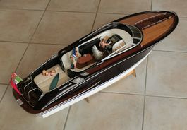 RC Modellschiff "Riva Rivarama 44" Scale 1/15 - NEUWERTIG!