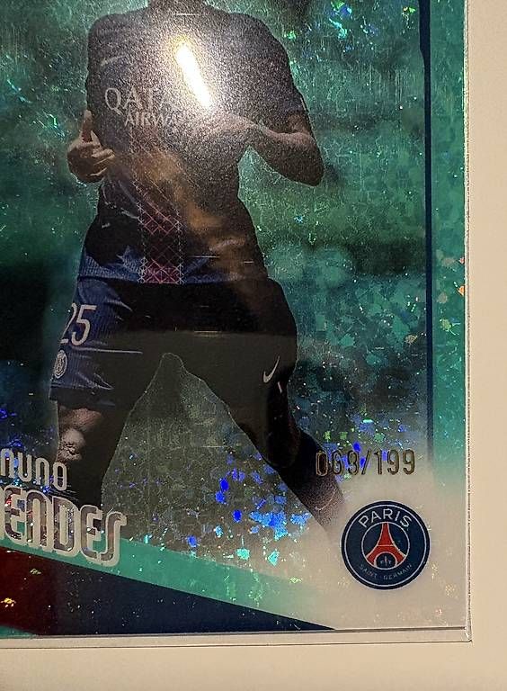 Sammelbilder & Trading cards: NUNO MENDES /199 - TOPPS CHROME 25/26 – Gebraucht aus Zürich von rub_87sh 1