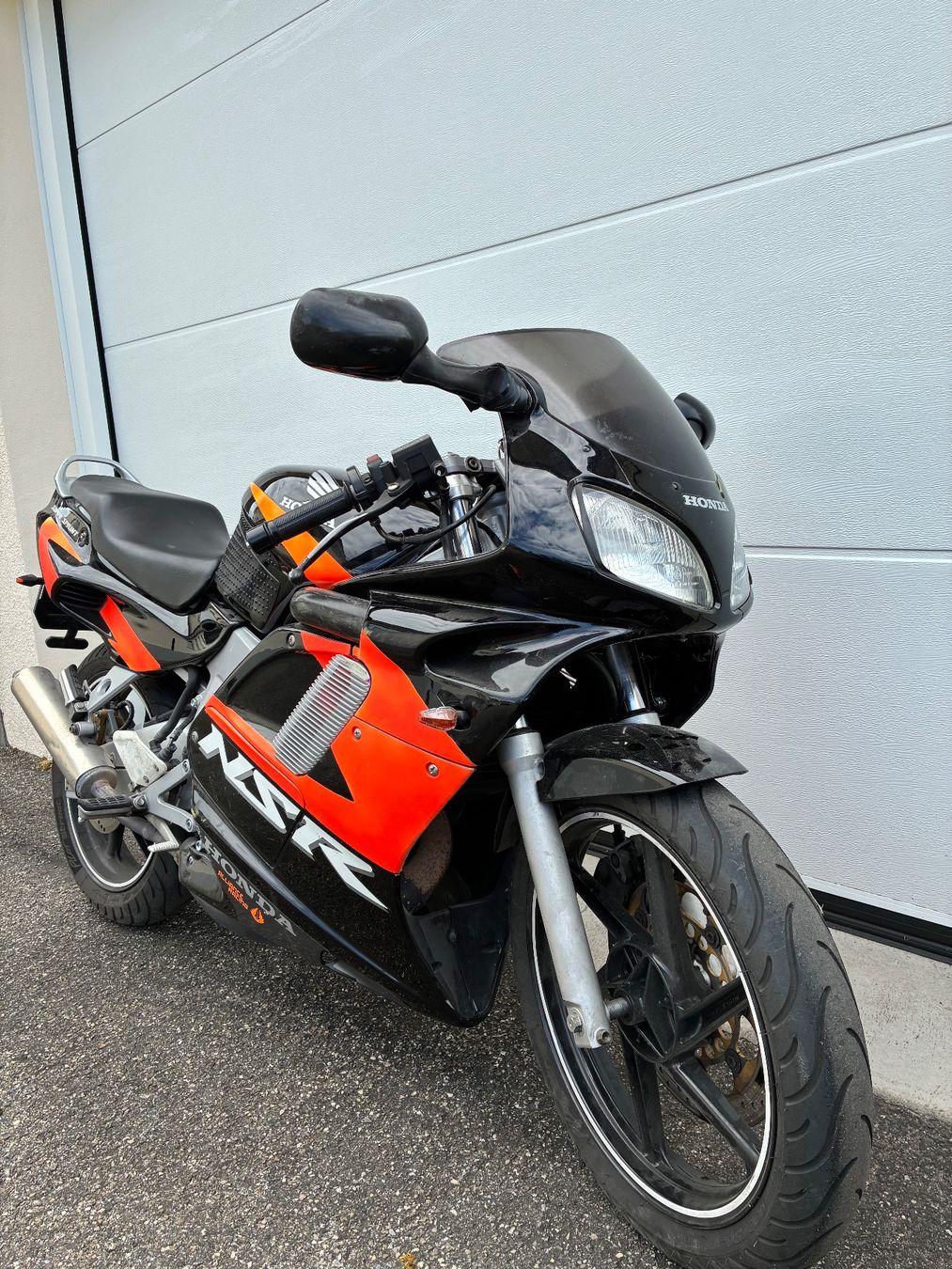 Honda Strada: Honda nsr 125 r – Usato da St.Gallen venduto da niki112