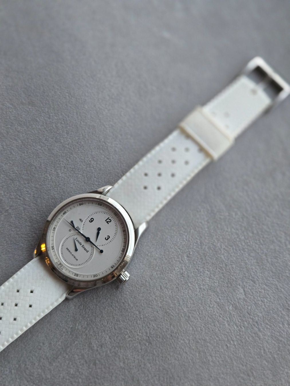 Louis Erard Orologi: Louis Erard Regulator Mod 201 – Nuovo (secondo la descrizione) da Chabrey venduto da Horology 2