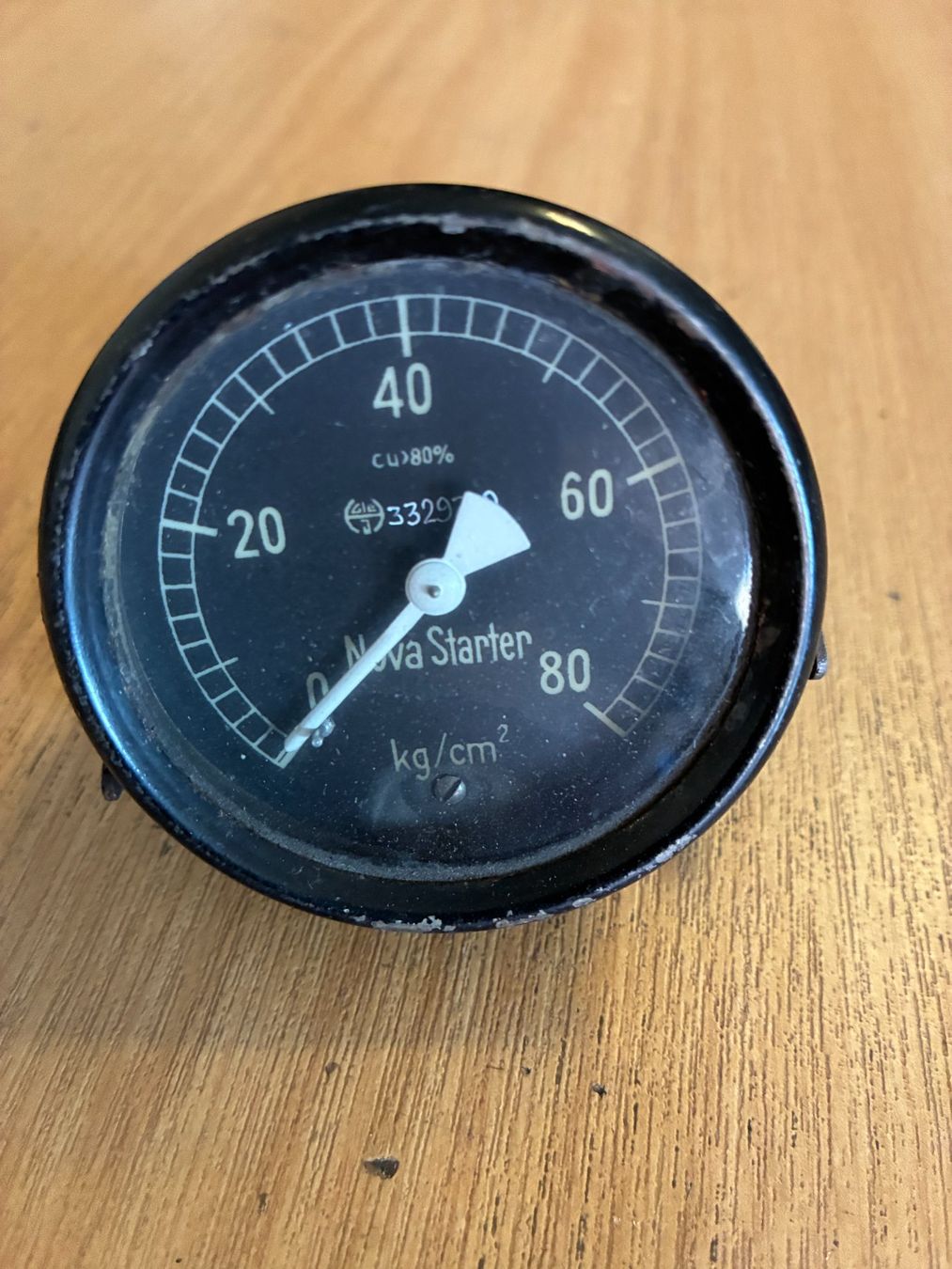 Misurare: Saurer FBW Manometer Nova Starter kg/cm2 gebraucht – Usato da Thun venduto da Passuese