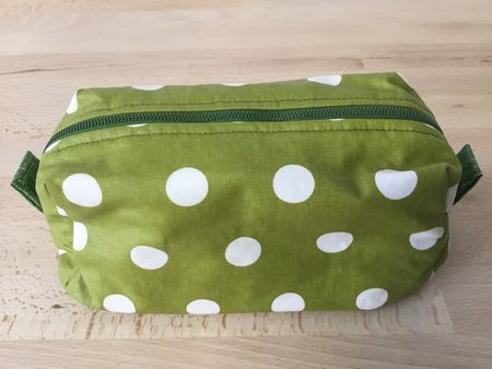 Tasche / Necessaire / Kosmetiktasche / Etui, neue Handarbeit