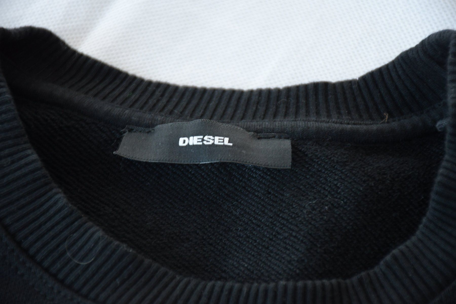 Diesel Pulls & Sweat-shirts: Sweatshirt von Diesel gr.S – D'occasion à Nuglar par Korsika2 3