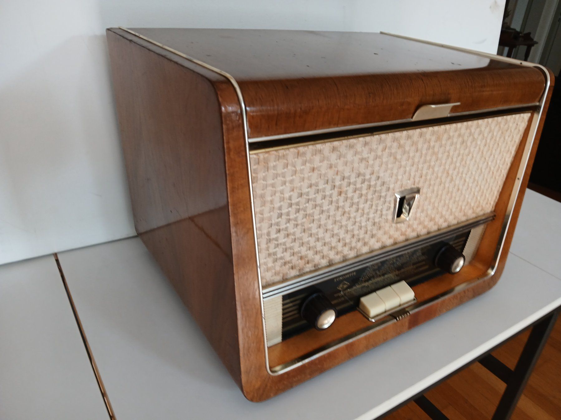 Radios: Röhrenradio Phono Eumigette "W" 60er Jahre – Defekt aus Zumikon von  7