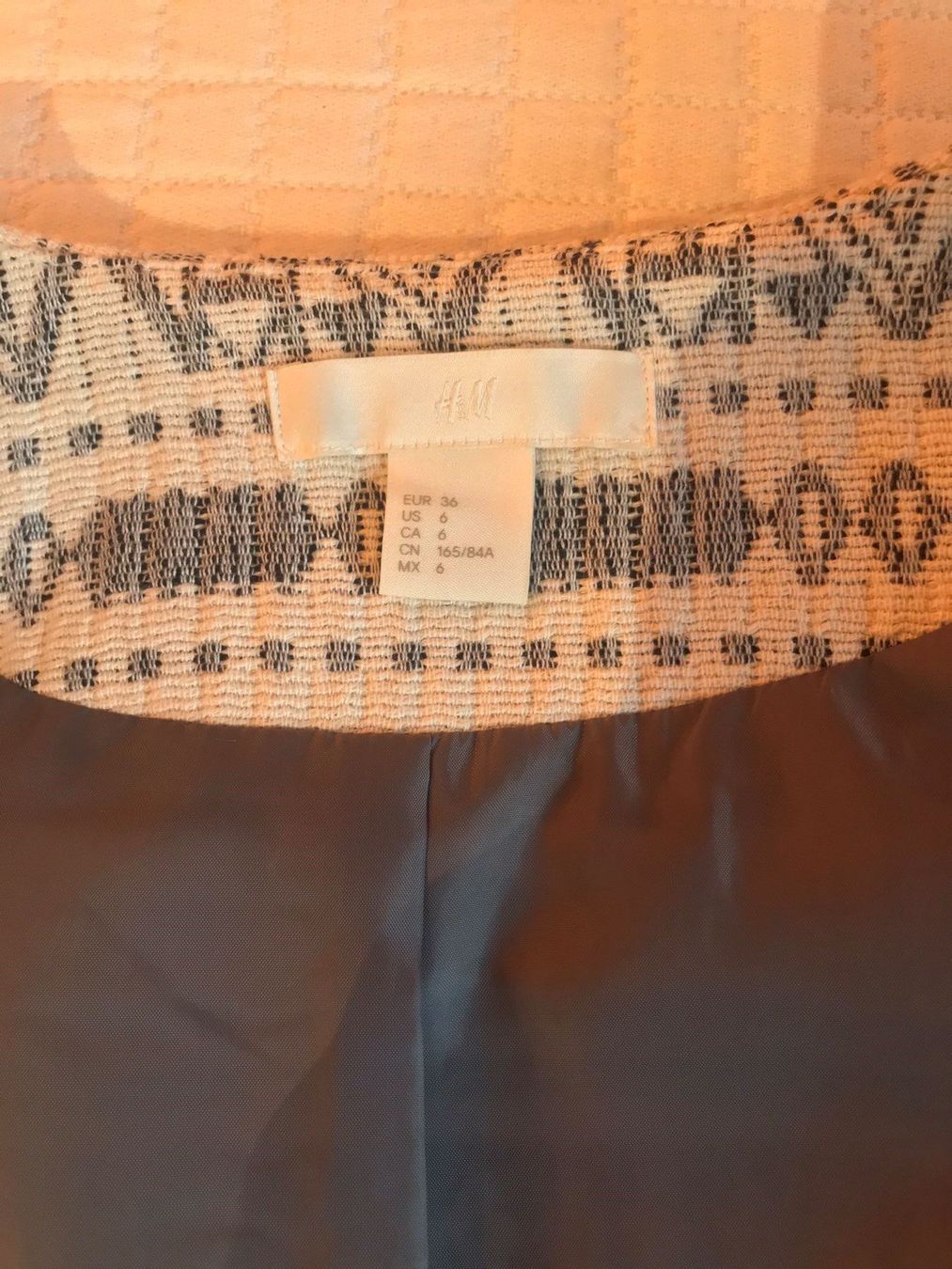 H&M Giacche: H&M Blazer ungetragen Gr. 36 – Nuovo (secondo la descrizione) da Neunkirch venduto da autoscooter57 3