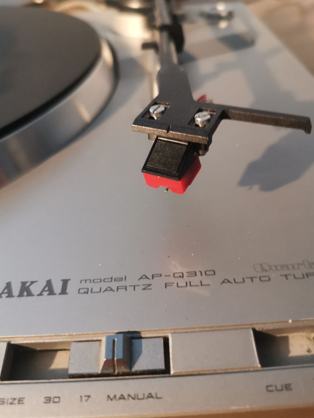 Tourne-disques: AKAI AP-Q310 tourne-disques – D'occasion à La neuveville par Madmax1979 2