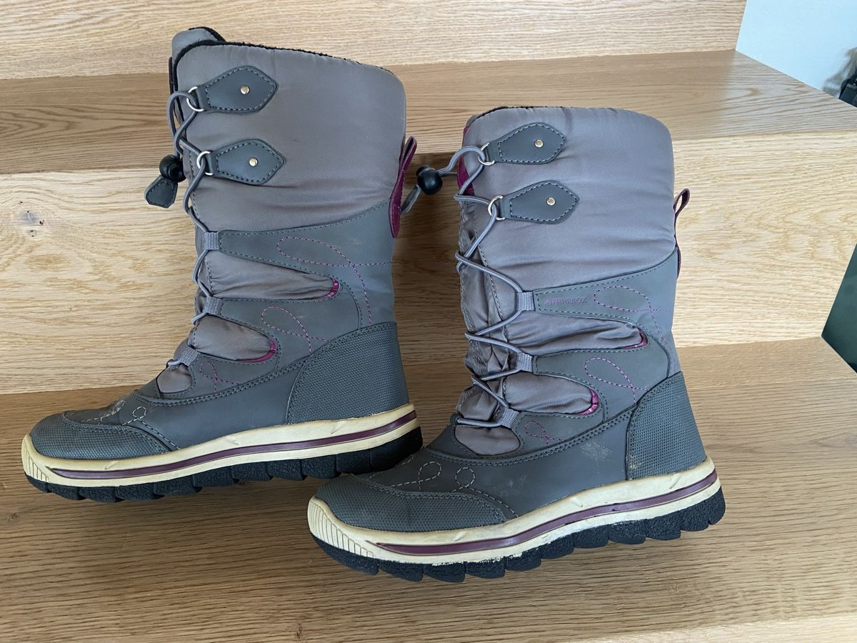 Geox Schuhe für Mädchen: Winterschuhe Geox Gr. 34 – Gebraucht aus Lützelflüh-Goldb von N.H. 4